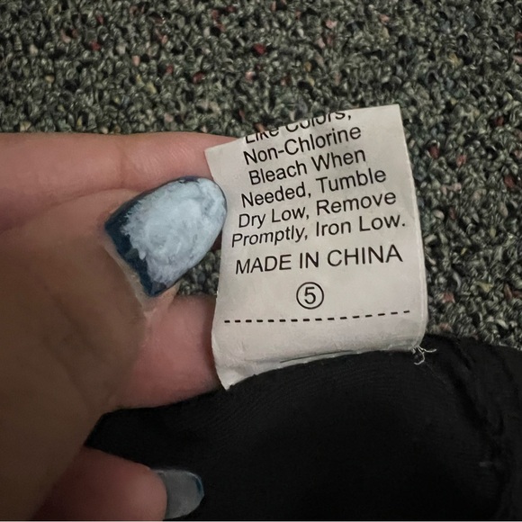 SHEIN Black Bra Basic Bralette Lace Peak-A-Boo Trim Top Shirt Adjustable Strap - Picture 15 of 15